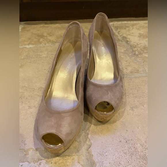 Stuart Weitzman; Anna Peep Toe, 3 1/2” heel, Beige Suede, W width - Picture 2 of 4